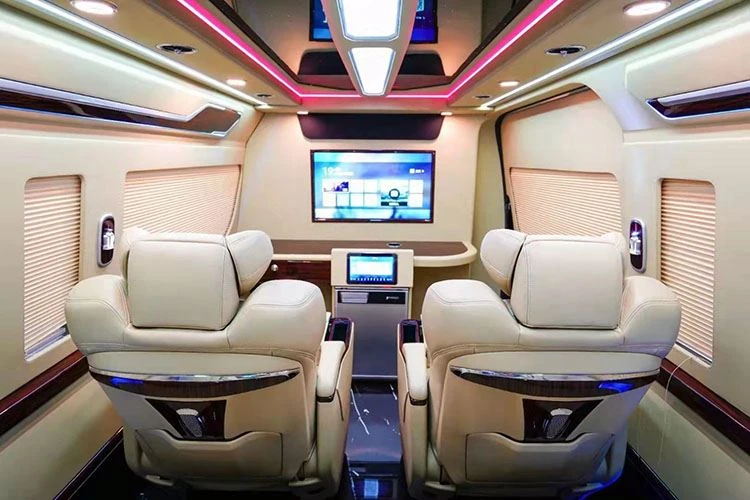 Toyota Hiace modificirano gospodarsko vozilo