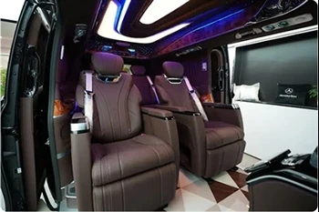 Mercedes-Benz Maybach Kombi sa sedam sjedala s visokim krovom iz 2023