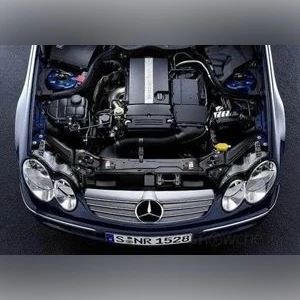 Treba li spremniku za vodu u automobilu vodu?