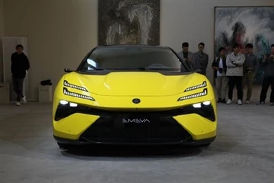 Statičko iskustvo milijuna čistih električnih superautomobila Lotus Emeya
