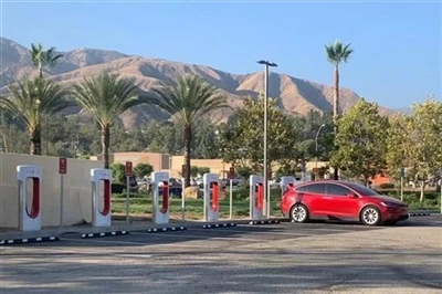 Tesla je osmislio nove trikove za naplatu nadoplate tijekom radnog vremena.
