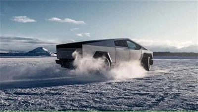 Tragovi Tesla Cybertrucka