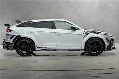 Mansory Lamborghini Urus Venatus S